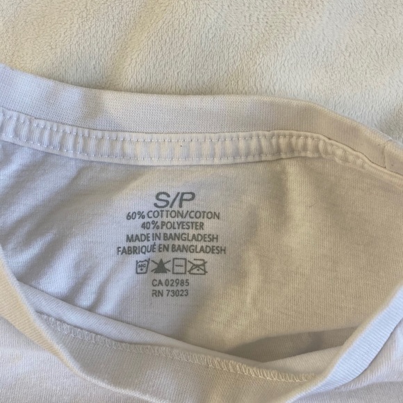 White Longsleeve - Picture 3 of 4